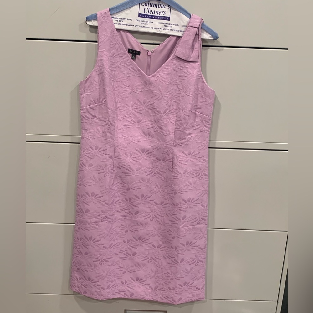 Talbots v-neck, lavender dress size 8
